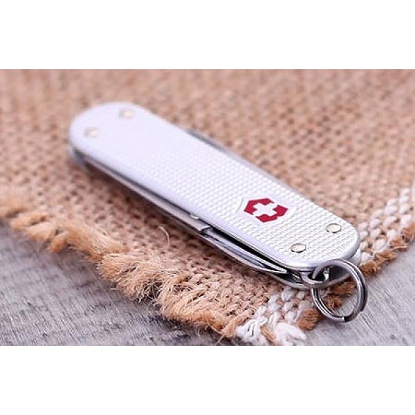 Складаний ніж Victorinox Classic Alox 0.6221.26