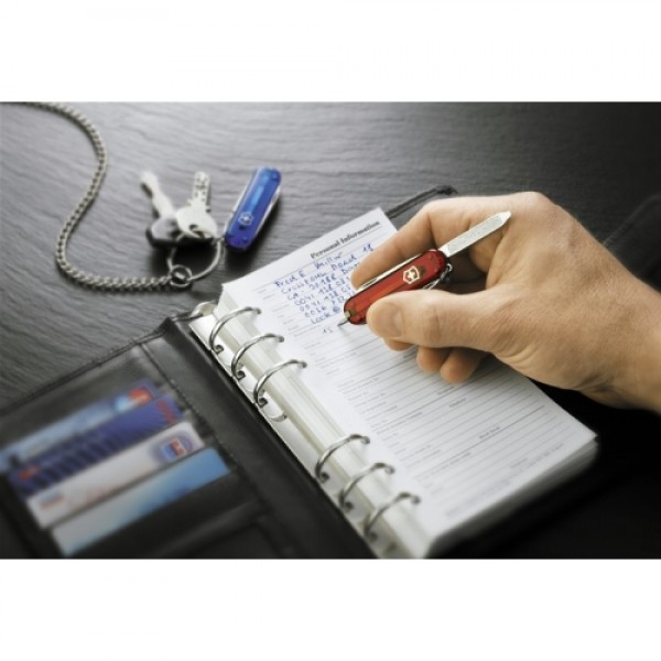 Складаний ніж Victorinox Signature 0.6226.T