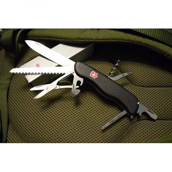 Складаний ніж Victorinox Outrider 0.9023.3