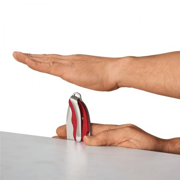 Ніж Victorinox Evoke Alox 0.9415.D20