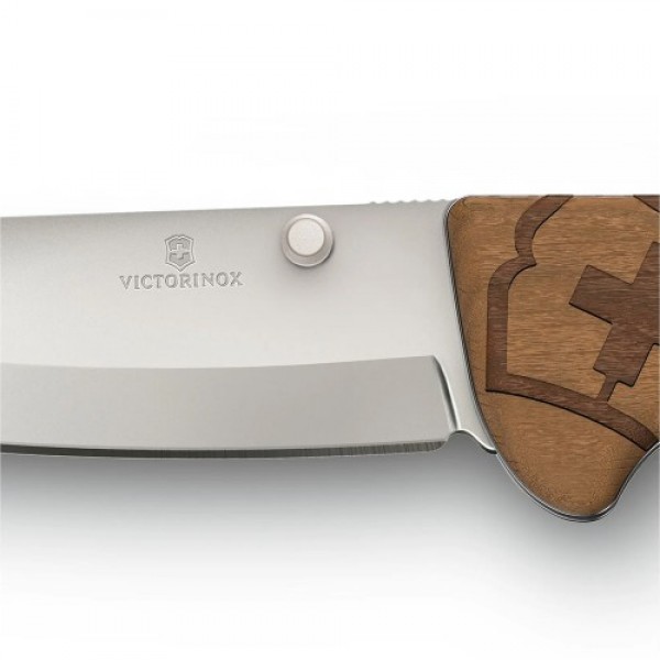 Ніж Victorinox Evoke Wood 0.9415.D630