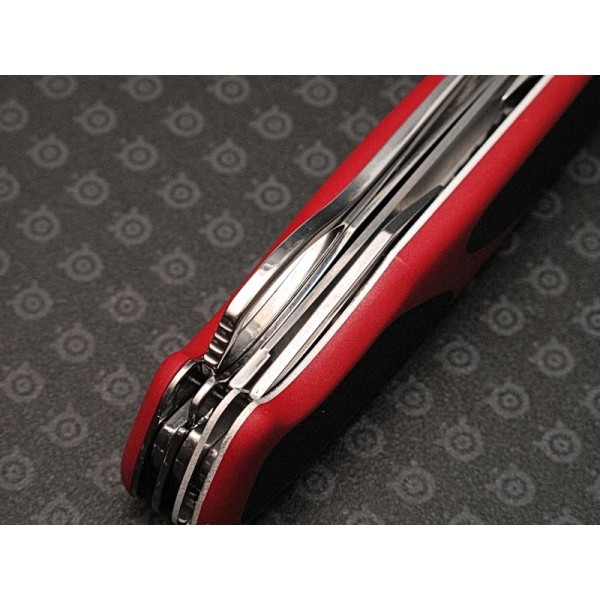 Складаний ніж Victorinox RANGERGRIP 79 0.9563.MC