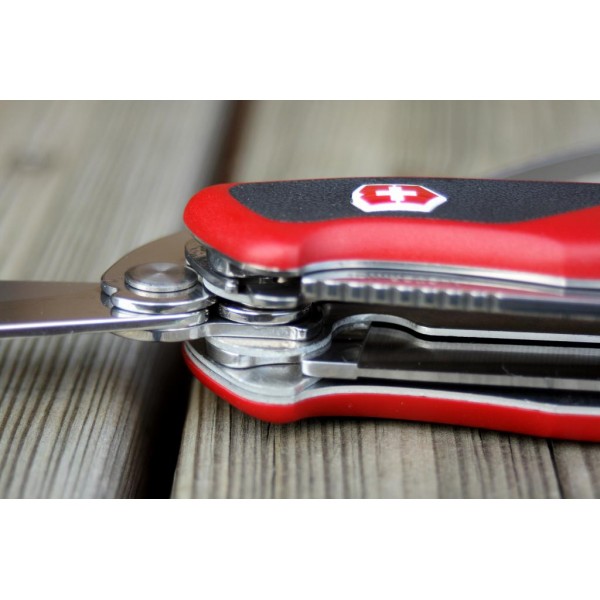 Складаний ніж Victorinox RANGERGRIP 71 0.9713.C