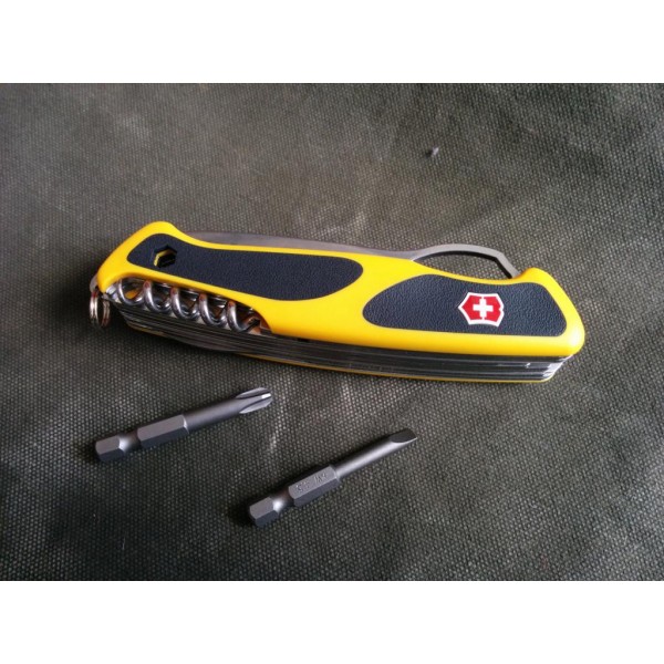 Складаний ніж Victorinox RANGERGRIP Boatsman 0.9798.MWC8