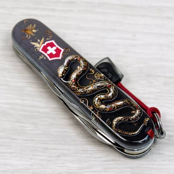 Ексклюзивний складаний ніж 91мм Victorinox SPARTAN ZODIAC 3D 2 шари 13 функцій, розкішна змія (1.3603.3_Z4210hk)