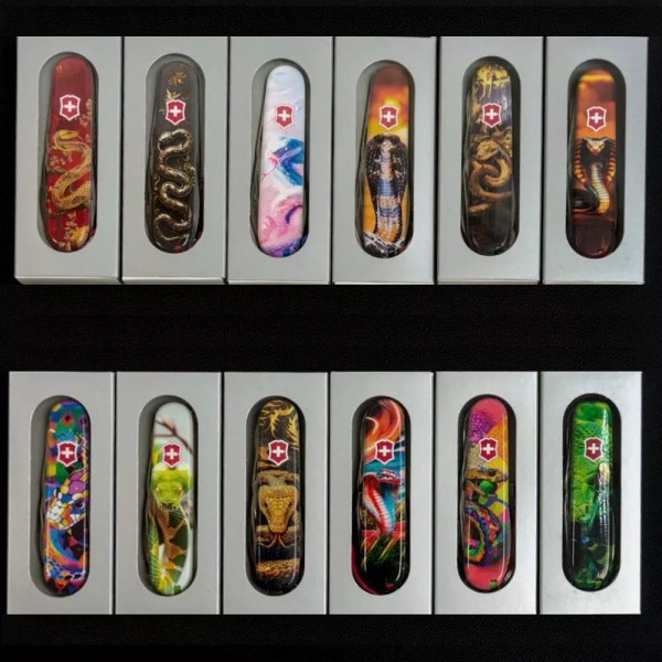 Ексклюзивний складаний ніж 91мм Victorinox SPARTAN ZODIAC 3D 2 шари 13 функцій, розкішна змія (1.3603.3_Z4210hk)