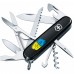 Складаний ніж Victorinox HUNTSMAN UKRAINE Тризуб фігурний на фоні прапора 1.3713.3_T1026u