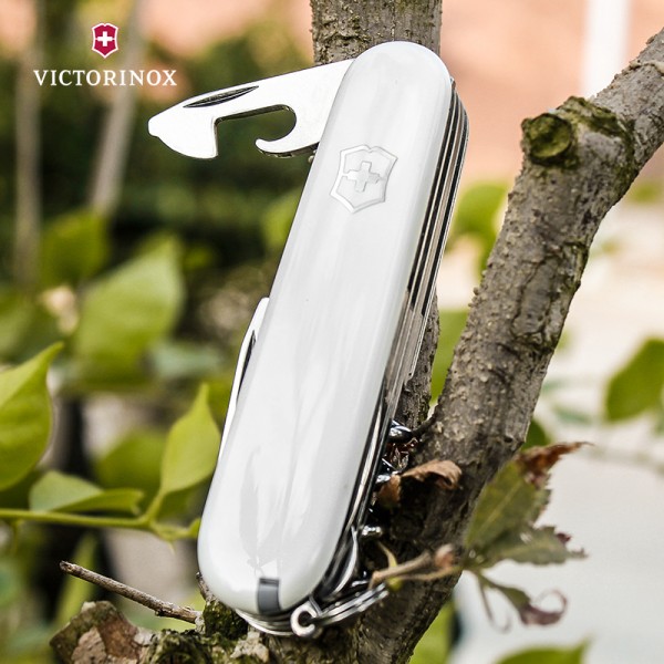 Складаний ніж Victorinox Huntsman 1.3713.7