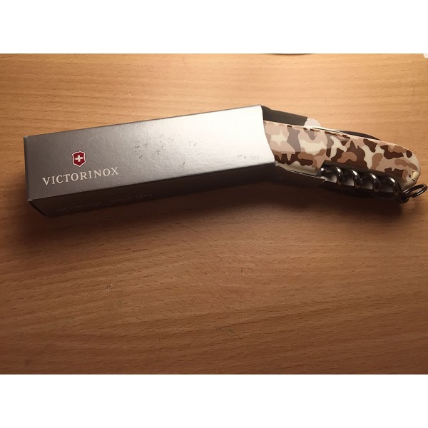 Складаний ніж Victorinox Huntsman 1.3713.941 Desert Camouflage