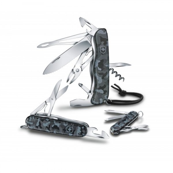 Складаний ніж Victorinox Huntsman 1.3713.942 Navy Camouflage