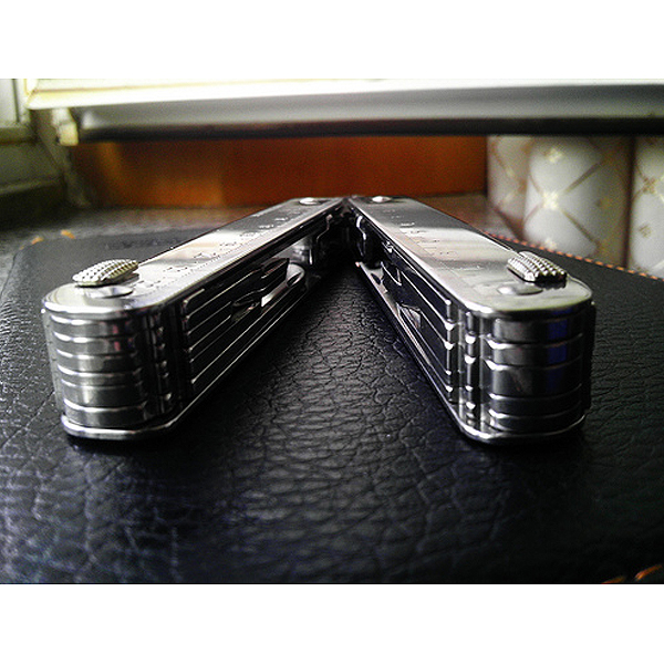 Мультитул Victorinox Swisstool 3.0338.L