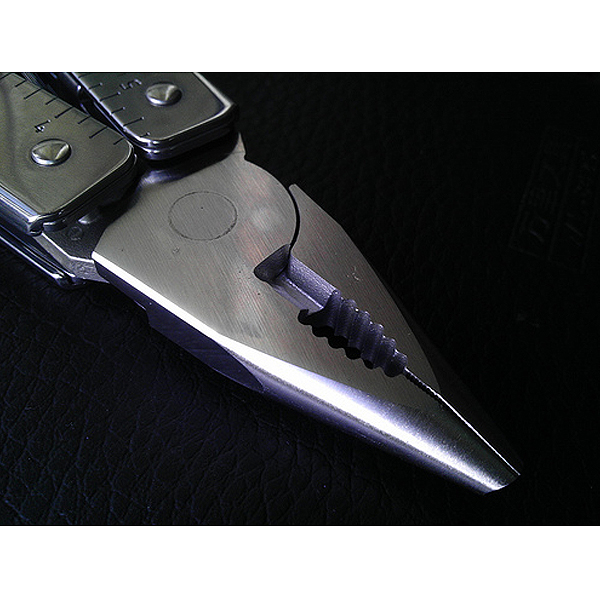 Мультитул Victorinox Swisstool 3.0338.L