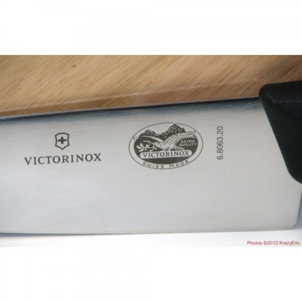 Кухонний ніж Victorinox SwissClassic Carving 6.8063.20G