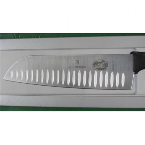 Кухонний ніж Victorinox 6.8523.17G