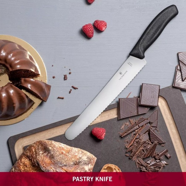 Ніж кухоний кондитерський хлібний 26 см Victorinox Swiss Classic Bread&Pastry лезо закруглений кінчик, серейторне, чорний (6.8633.26B)