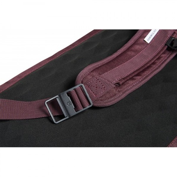 Рюкзак Victorinox Altmont Active Compact Laptop/Burgundy 602140