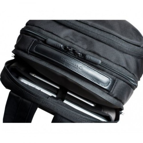 Рюкзак Victorinox Altmont Professional Deluxe Travel Laptop/Black 602155